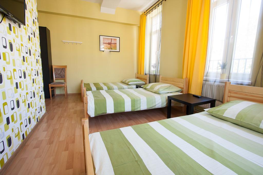 Hostel 4You Bielsko-Biała Buitenkant foto